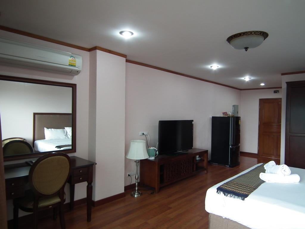Apartmán Abricole At Pattaya Hill Exteriér fotografie