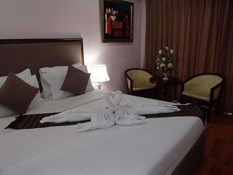 Apartmán Abricole At Pattaya Hill Exteriér fotografie