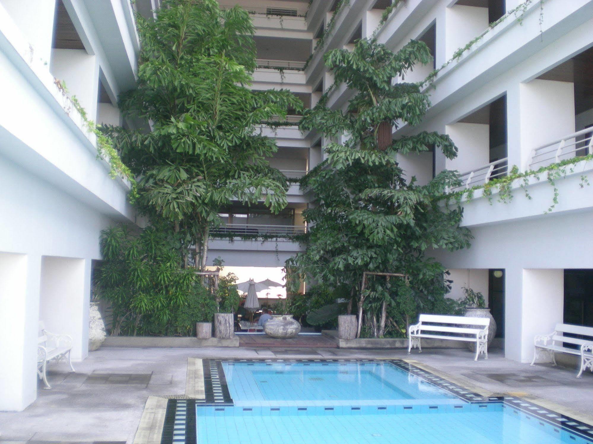 Apartmán Abricole At Pattaya Hill Exteriér fotografie