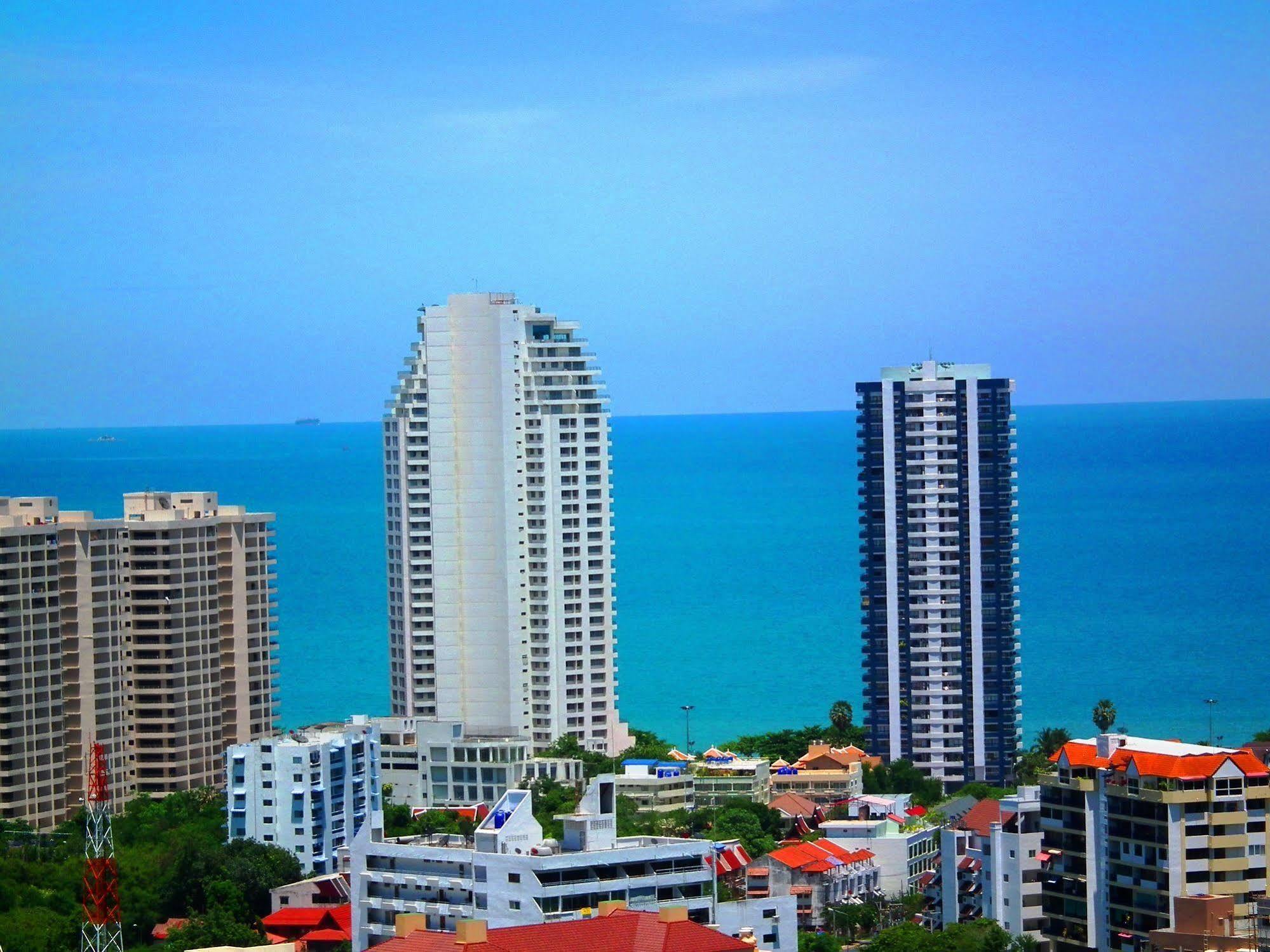 Apartmán Abricole At Pattaya Hill Exteriér fotografie